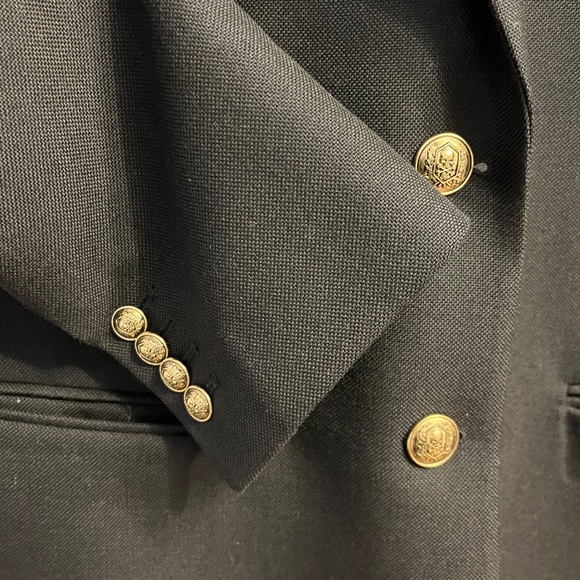 The Kooples (38/6) boxy, oversize wool blazer with gold buttons, like new. - Picture 3 of 16